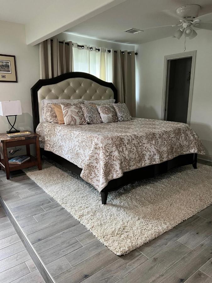 Kingwood Cottage - 10 Mins From Iah - Lake Front Humble Kültér fotó